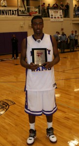 John Wall was named Most Outstanding Player - copyright BDNP