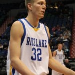 Duke offers Henry Ellenson