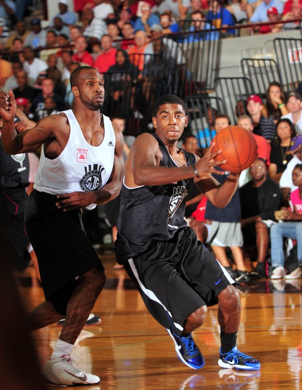 Blue Devil Nation Kyrie Irvings Debut At The Nc Pro Am Thrills Duke